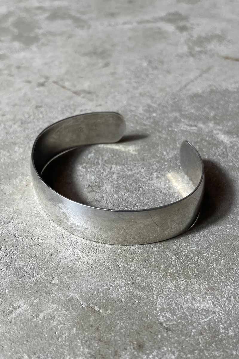 STERLING SILVER BANGLE [ONE SIZE]