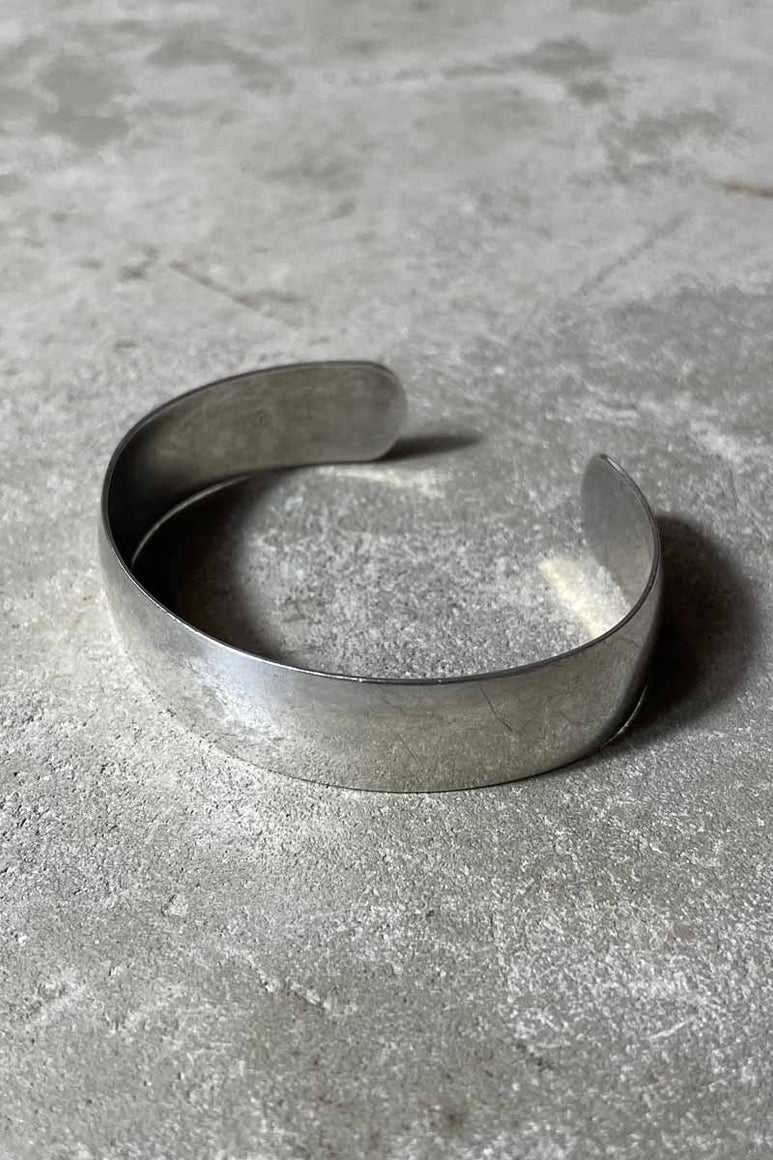 STERLING SILVER BANGLE [ONE SIZE USED]