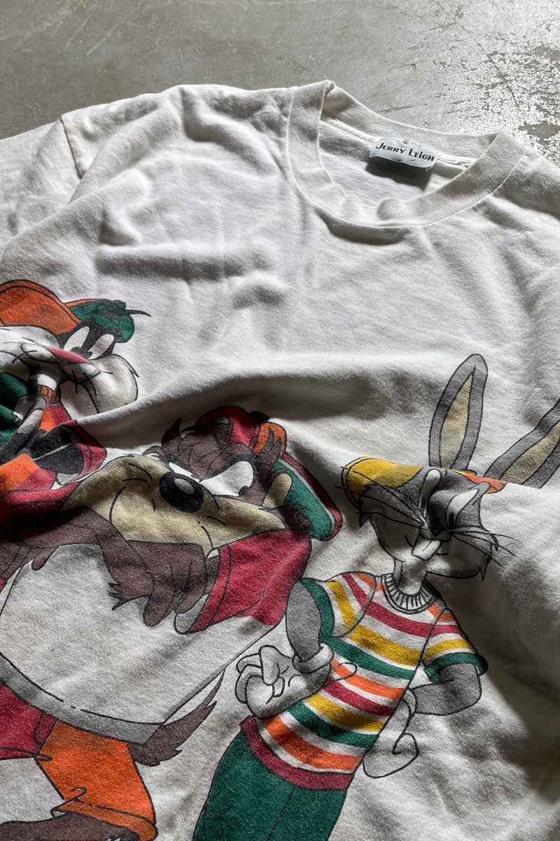 90'S LOONEY TUNES PRINT T-SHIRT / WHITE [SIZE: L equivalent USED]
