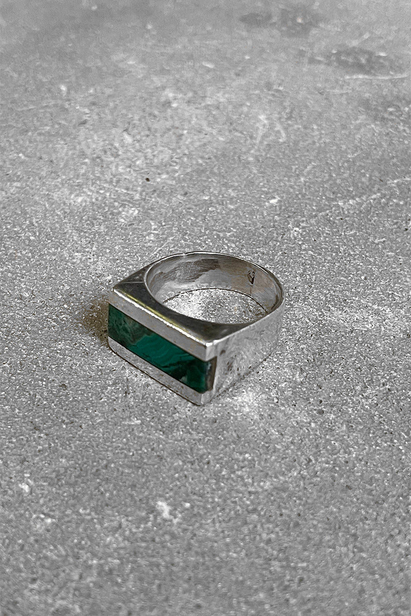 925 SILVER RING W/MALACHITE / SILVER [SIZE: 16号相当 USED]