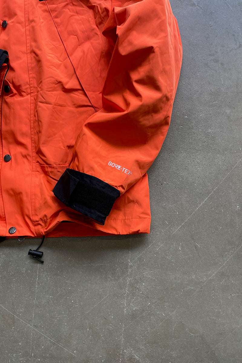 19'S GORE-TEX MOUNTAIN JACKET / ORANGE USA企画品 [SIZE: S USED]