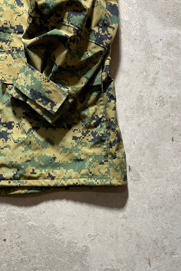 04'S USMC MARPAT DIGITAL CAMO GORE-TEX JACKET / CAMO [SIZE: L USED]