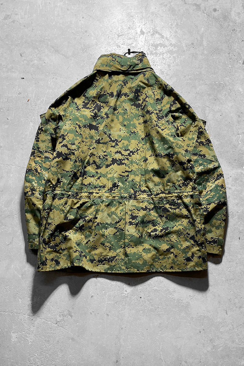 04'S USMC MARPAT DIGITAL CAMO GORE-TEX JACKET / CAMO [SIZE: L USED]