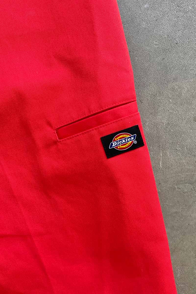 LOOSE FIT SHORT PANTS / RED [SIZE: W30 USED]