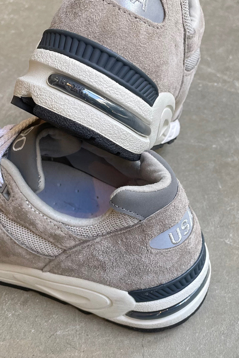 MADE IN USA M990 GY2 SNEAKERS / GRAY [SIZE: US10.0 (equivalent to 28cm) USED]