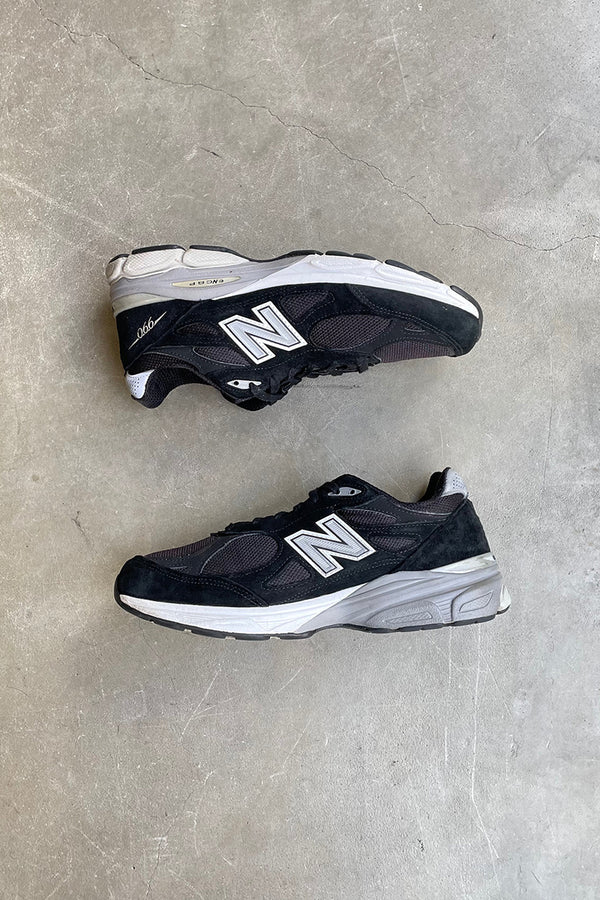 MADE IN USA M990 BS3 SNEAKERS / BLACK [SIZE: US9.5 (27.5cm) USED]