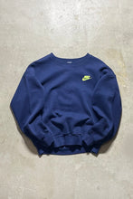 画像をギャラリービューアに読み込む, MADE IN USA 90&#39;S JUST DO IT SWEATSHIRT / NAVY [SIZE: M USED]
