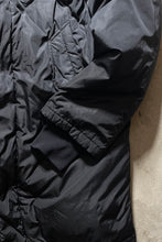 画像をギャラリービューアに読み込む, MADE IN ITALY Y2K EARLY 00&#39;S DOWN COAT / BLACK [SIZE: XL USED]
