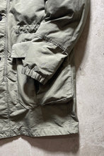 画像をギャラリービューアに読み込む, MADE IN ITALY 16AW NYLON ZIP UP DOWN COAT / KHAKI [SIZE: S USED]
