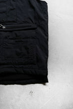 画像をギャラリービューアに読み込む, 90&#39;S NYLON CARGO VEST W/FLEECE LINER / BLACK [SIZE: L]
