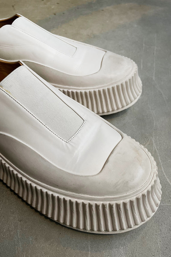 MADE IN SPAIN SLIP ON LEATHER SNEAKERS / WHITE [SIZE: 40 (25.0cm相当) USED]