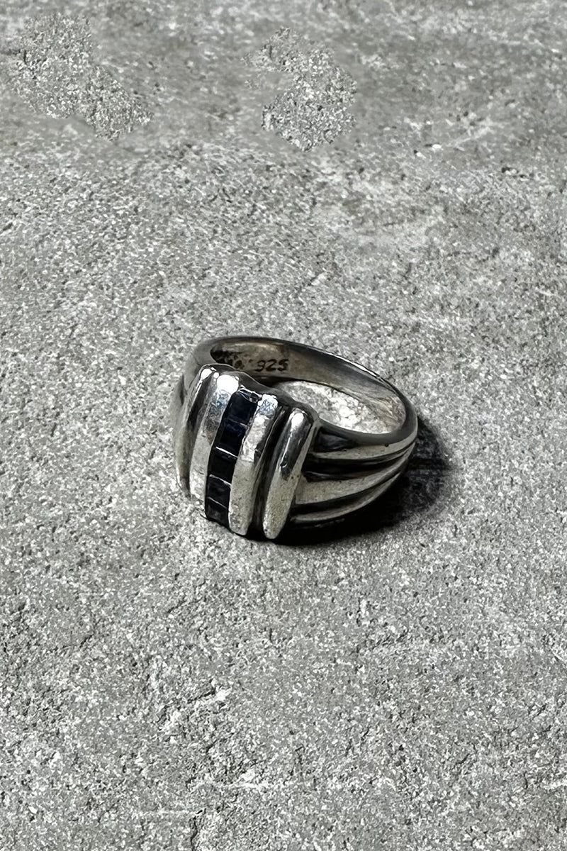 925 SILVER RING W/ONYX	SILVER [SIZE: 13.5号相当 USED]