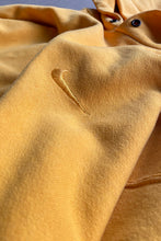 画像をギャラリービューアに読み込む, MADE IN MEXICO 90&#39;S ONE POINT LOGO SWEAT HOODIE / YELLOW [SIZE: M USED]
