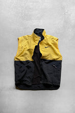 画像をギャラリービューアに読み込む, 90&#39;S NYLON VEST / YELLOW [SIZE: L USED]
