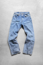 画像をギャラリービューアに読み込む, MADE IN USA 90&#39;S 501 DENIM PANTS / INDIGO [SIZE: 31 USED]
