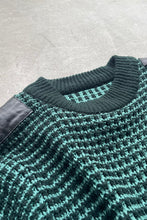 画像をギャラリービューアに読み込む, LEATHER SWICHING SWEATER / GREEN [SIZE: XL USED]
