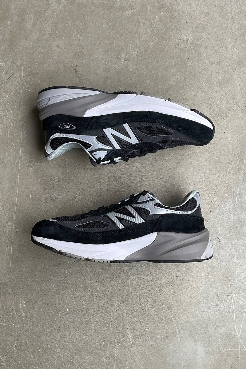 MADE IN USA 990 V6 / BLACK [SIZE: US8.5 (26.5cm equivalent) USED]