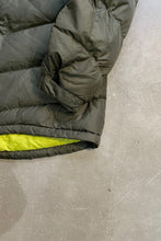 画像をギャラリービューアに読み込む, Y2K EARLY 00&#39;S PERTEX ENDURANCE DOWN ASCENT JACKET / KHAKI [SIZE: S USED]
