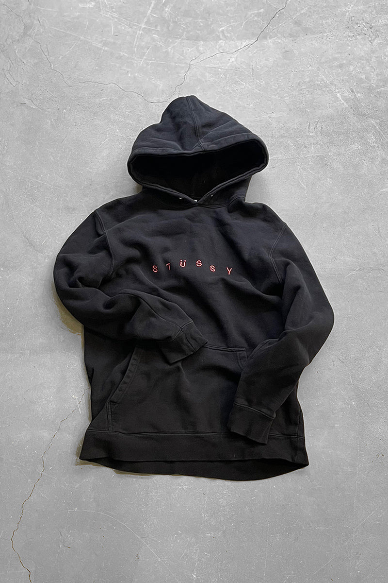 17AW LOGO SWEAT HOODIE / BLACK [SIZE: L USED]