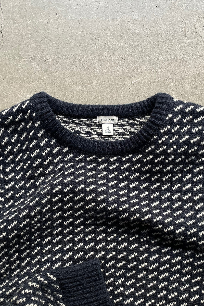 MADE IN NORWAY BIRDSEYE KNIT SWEATER / NAVY [SIZE: M USED]