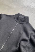 画像をギャラリービューアに読み込む, MADE IN ROMANIA MERINO WOOL DRIVERS KNIT SWEATER / NAVY [SIZE: M USED]
