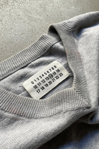 MADE IN ITALY 06'SS ELBOW PATCH V-NECK SWEATER / GRAY [SIZE: S USED]