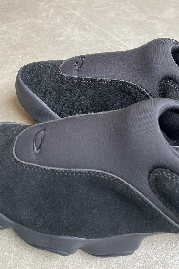 FRESH SLIP-ON SNEAKERS / BLACK [SIZE US8.0 (approx. 26.0cm) USED]