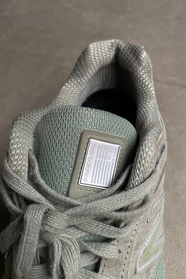 MADE IN USA 990 V4 M990SM4 D / GREEN [SIZE: US8.0 (approx. 26.0cm) USED]