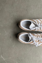 画像をギャラリービューアに読み込む, GAZELLE LEATHER SNEAKERS / BEIGE [SIZE US8.0 (26.0cm相当) USED]
