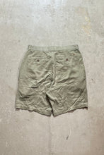 画像をギャラリービューアに読み込む, 90&#39;S TUCK SILK SHORTS / KHAKI [SIZE: 32 USED]
