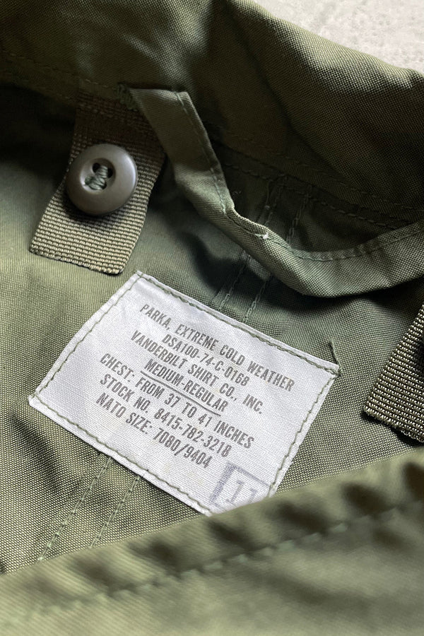 70s & 74s M-65 FISHTAIL COLD WEATHER FISHTAIL PARKA W/QUILTING LINER / OLIVE [SIZE: M USED]
