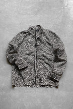 画像をギャラリービューアに読み込む, MADE IN ROMANIA LEOPARD ZIP NYLON JACKET / BEIGE [SIZE: M USED]
