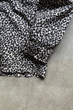 画像をギャラリービューアに読み込む, MADE IN ROMANIA LEOPARD ZIP NYLON JACKET / BEIGE [SIZE: M USED]
