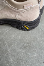 画像をギャラリービューアに読み込む, MOAB WINTER MOC / BEIGE [SIZE: US9.0(27.0cm相当) NOS/DEADSTOCK]
