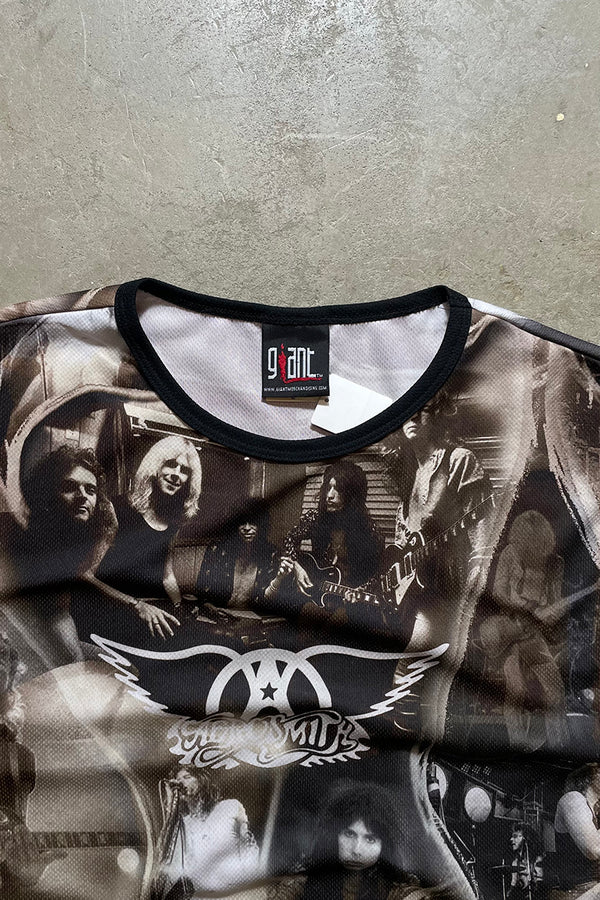 MADE IN USA 90'S AEROSMITH SLEEVELESS SHIRT / MULTI [SIZE: L USED]