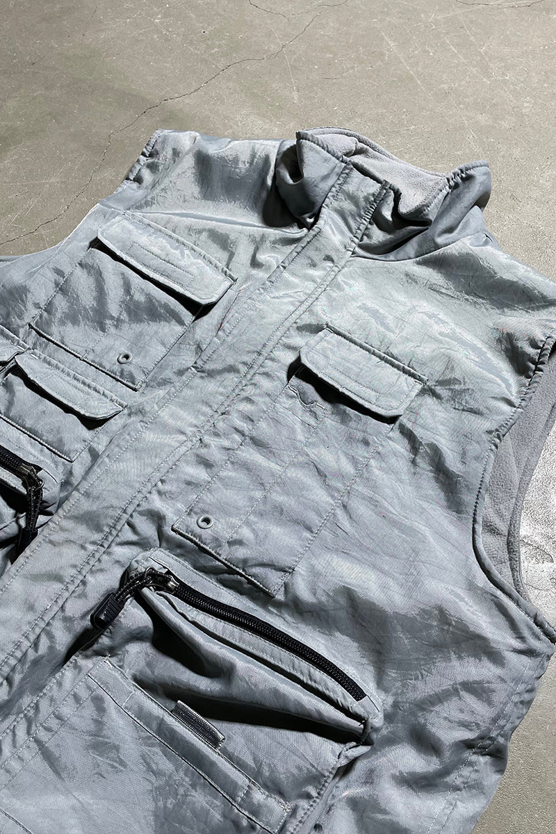 Y2K EARLY 00'S NYLON CARGO VEST W/FLEECE LINER / GRAY [SIZE: M USED]
