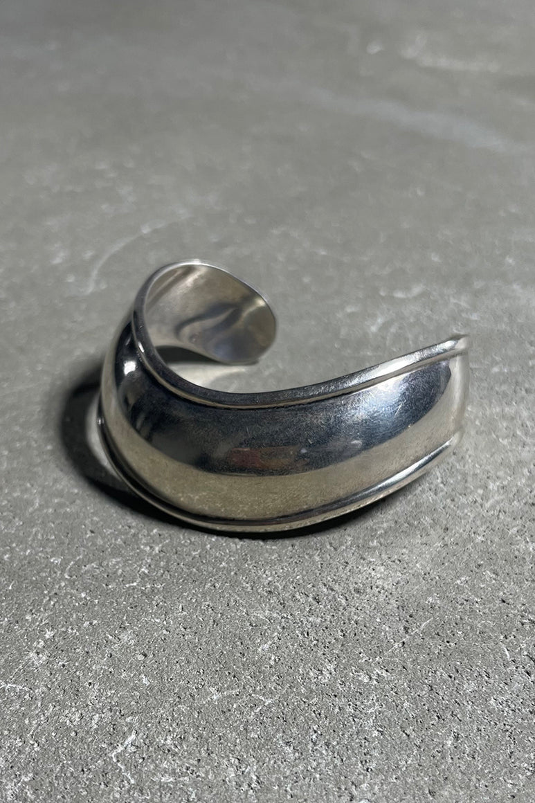 925 SILVER BANGLE  SILVER [SIZE: ONE SIZE USED]