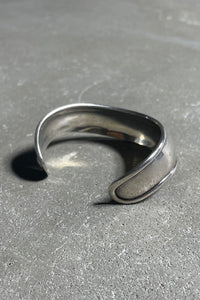 925 SILVER BANGLE  SILVER [SIZE: ONE SIZE USED]