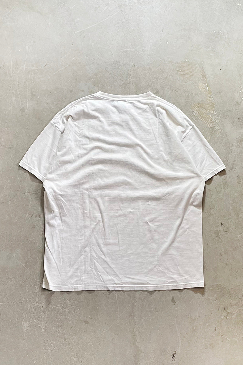 08'S FAMILY GUY T-SHIRT / WHITE [SIZE: XL USED]