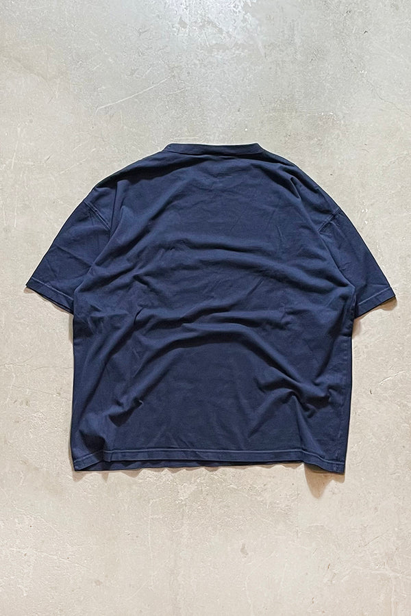 Y2K EARLY 00'S LOONEY TUNES WILE E COYOTE POCKET T-SHIRT / NAVY [SIZE: 2XL USED]