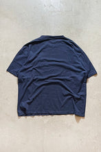 画像をギャラリービューアに読み込む, Y2K EARLY 00&#39;S LOONEY TUNES WILE E COYOTE POKET T-SHIRT / NAVY [SIZE: 2XL USED]

