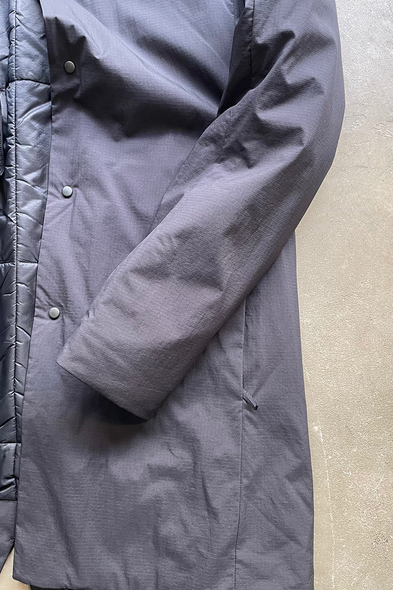 MADE IN CANADA RIPSTOP PUFF NYLON COAT / BLACK [SIZE: M USED]