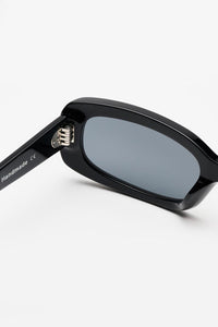 JUNIOR JR / BLACK