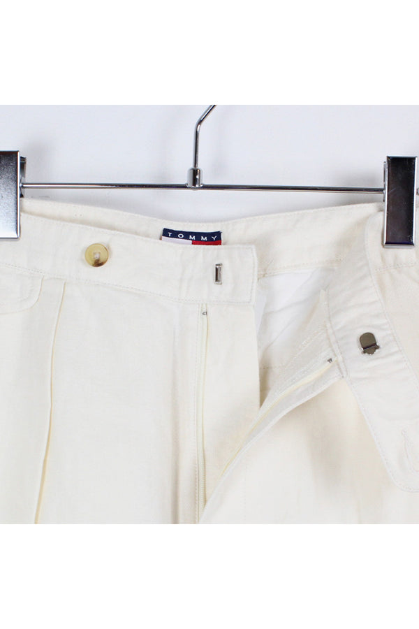 90'S TACK SHORTS / WHITE [SIZE: 32 USED]