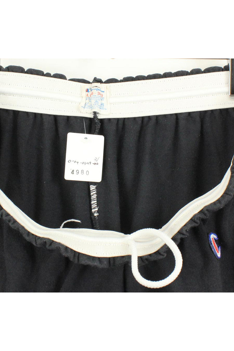 ONE POINT LOGO TRAINING SHORTS / BLACK [SIZE: L USED]