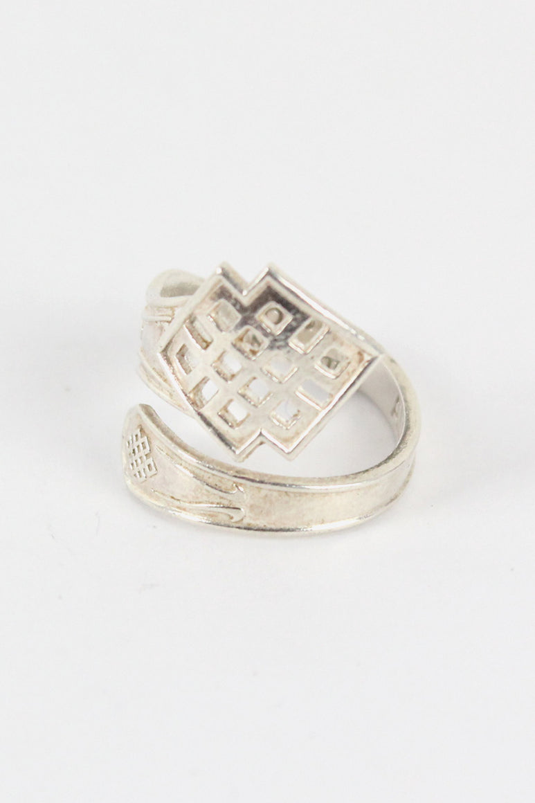 925 SILVER RING【SIZE:12号相当 USED】