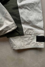 画像をギャラリービューアに読み込む, EARLY 00&#39;S NYLON JACKET / KHAKI [SIZE: L USED]
