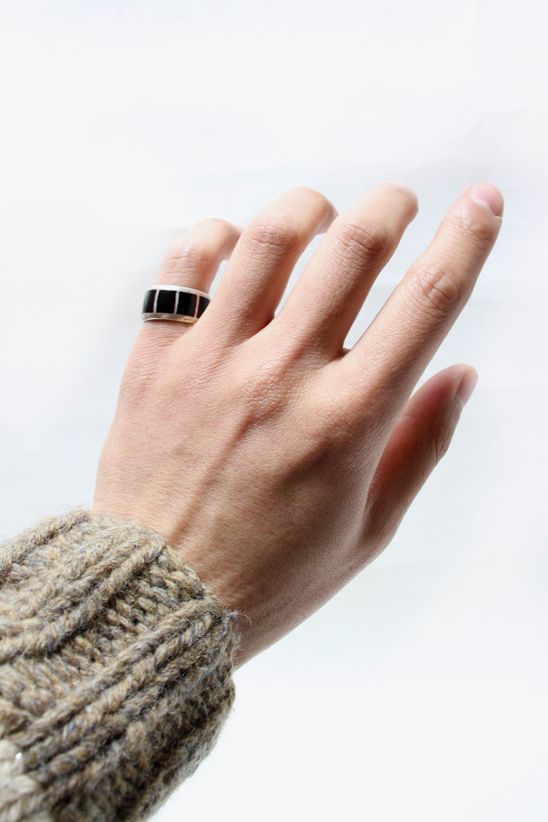 925 SILVER RING W/ONYX [SIZE: US 5.5 USED]