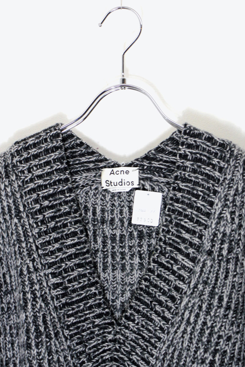 V-NECK WOOL MELANGE KNIT SWEATER / BLACK [SIZE: S USED]