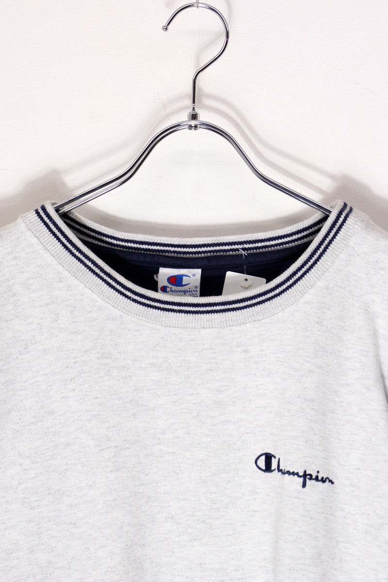 MADE IN USA 90년대 긴팔 원포인트 컬러 소매 티셔츠 / 그레이/네이비 [사이즈: L USED]